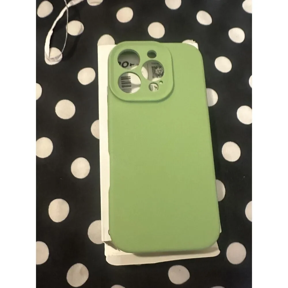 Vooii iPhone 16 Pro Liquid Silicone Case Camera Protection Soft Microfiber